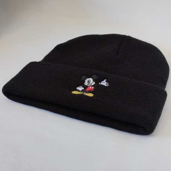 Disney Black Mickey Mouse Beanie Hat Embroidered Mickey Design - Picture 6 of 11